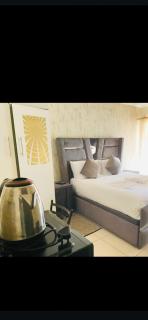 SUNFLOWER bed and breakfast - 0