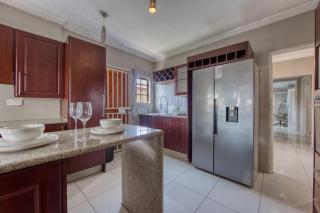 White Rose Villa - 7