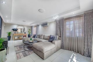 White Rose Villa - 5