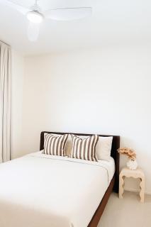 Beachfront Penthouse With Uninterrupted Ocean Views - 5