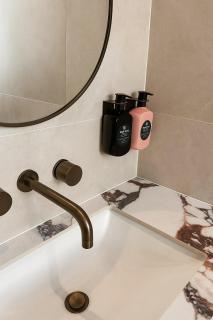 Beachfront Penthouse With Uninterrupted Ocean Views - 2