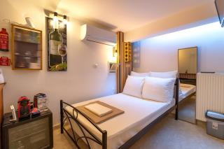 Cute Tiny Apartment at Pagrati, Athens city center - 0