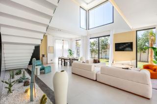 Luxury Villa, Design, Comfort, Heated Pool, Games - 7