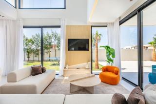 Luxury Villa, Design, Comfort, Heated Pool, Games - 3