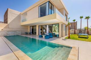 Luxury Villa, Design, Comfort, Heated Pool, Games - 0