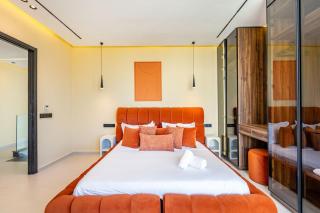 Luxury Villa, Design, Comfort, Heated Pool, Games - 1