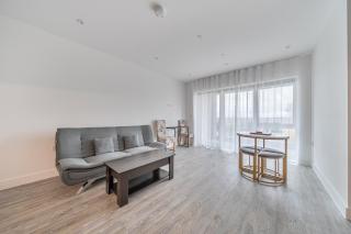 Peaceful and stylish apartment near Cambridge with parking - 1