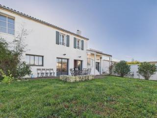 400m de la plage, jardin, maison pour 8 - 6