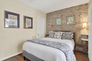 Above the Tea Room off Madison Square - 3