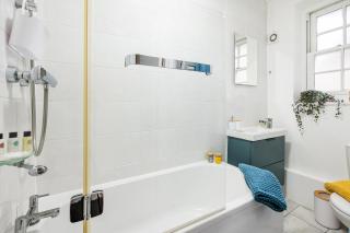 Welcome London Theatreland House - 9