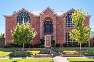 King Suite House with Pool & BBQ - 2