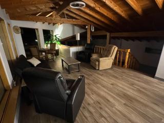 Heated Indoor Pool - Maison au Bord du Lac - 2