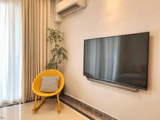 R&F Princess Cove 2BR Sea View JB-SG CIQ Modern - 4