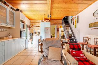 Kalavrita Winter Retreat - Homely Spacious Chalet - 1