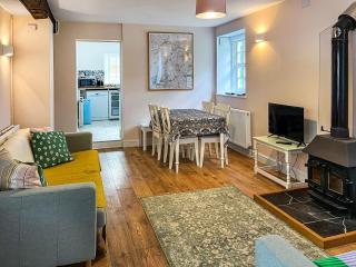 Bluebell Cottage - 9