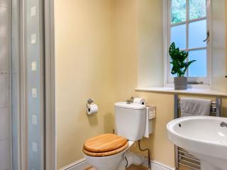 Bluebell Cottage - 3