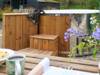 The Stables - Uk50804 - 2