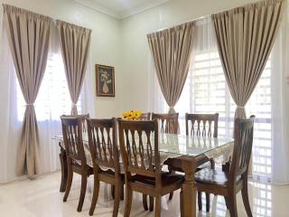 Kundang Villa @ Tasik Biru - 3 Bedrooms Bungalow - 5