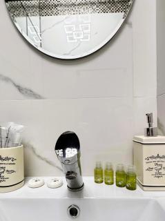 Ultracentral Piata Victoriei 50- City Center View - 1