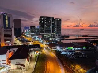 Jesselton Quay Sunrise Haven 2 Bedroom - 0