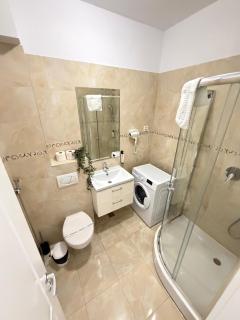 Lazar Tower Apartments with 2 Bedroom and Parking near Palas - 8