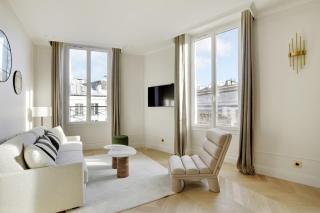 Pick A Flat's Apartment in Grands-Boulevards - Boulevard Saint-Denis - Paris - 0