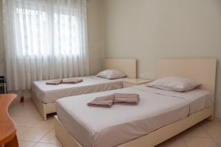 Vaip House Tirane - 0