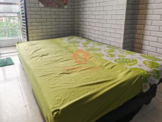 Strategic 2BR Capitol Apt Pool, Gym, Wi-Fi - 4