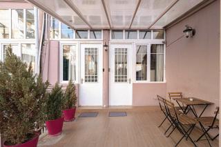 Old Tbilisi Mezzanine Charm - Comfort By Wehost - 7