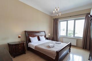 Wehost Apartment on a colorful street - 6