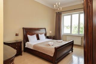 Wehost Apartment on a colorful street - 4