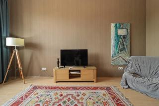 Wehost Apartment on a colorful street - 1