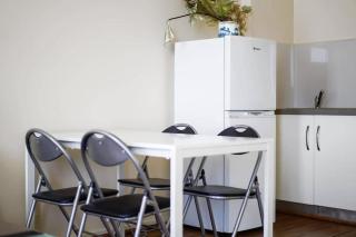 MetaWiseBnB Chadstone Holiday W2 Villa - 9