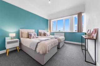 Stylish 2-Bed Retreat Near Twickenham Stadium - 0