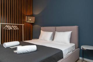 Wehost Studio Near Liberty Square - Tbilisi - 1