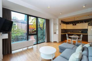 Luxurious 1BR Apt in Old Tbilisi - By Wehost - 1