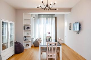 Wehost Spacious place near Rustaveli - 0