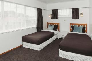 Blue Haven On Belt - seconds to coastal walkway - 5