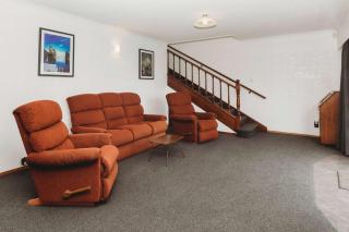 Blue Haven On Belt - seconds to coastal walkway - 1