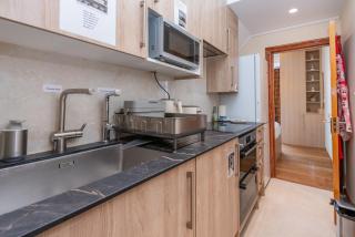 Modern Tooting Broadway - 9