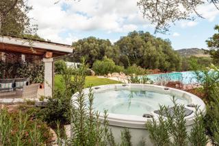 Sarda Bella Private Pool - 9