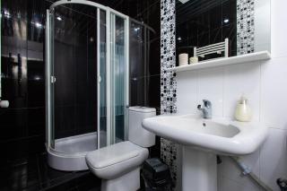 Northern Avenue, 1 bedroom Modern, New Euro Renovated apartment HH399 - 6