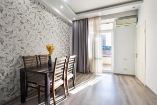 Northern Avenue, 1 bedroom Modern, New Euro Renovated apartment HH399 - 3