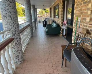 Mains Rd 带厨房卫浴泳池附属公寓M4 - 3