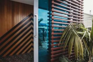 Desirable on Devon - award-winning luxury in CBD - 9