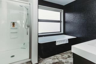 Desirable on Devon - award-winning luxury in CBD - 2