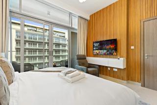 Vibrant Park View Apt with Pool, Gym, Saadiyat Island - 1