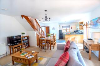 Finest Retreats - Olive Tree - 1