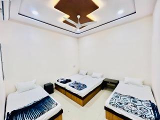 Hotel Mahakal Darshan - 8