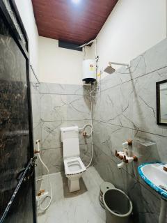 Hotel Mahakal Darshan - 1